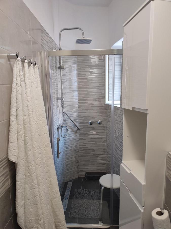 Apartman Iskra 2 Split Buitenkant foto